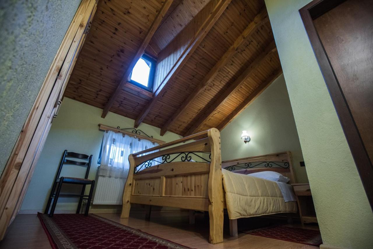 Vila118 Voskopojë Esterno foto